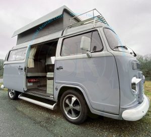Step under sliding door, polished aluminium, to fit in jacking points, Brazilian Kombi Bay Window 1996-2013