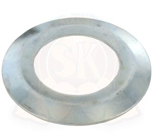 Oil thrower washer on crankshaft behind pulley, 1600cc