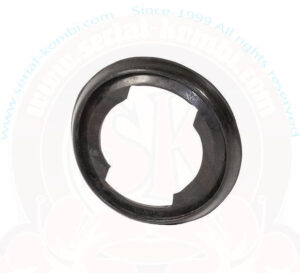 Joint entre bague de poignée et porte coulissante 8/1967-7/1973