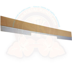 Pannello / cover battitacco per panca posteriore, con inserto in alluminio e clip di montaggio, da rivestire in vinile 1950-7/1967