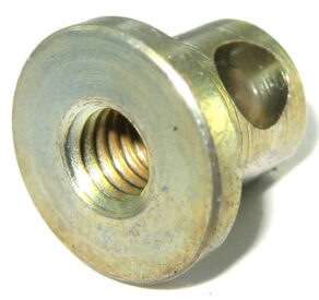 Spannbolzen an Gashebel unter Gaspedal, 5/1979-7/1992