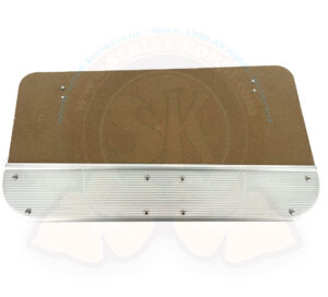 Pannello laterale / cover battitacco per panca centrale, con inserto in alluminio e clip di montaggio, da rivestire in vinile 8/1963-7/1967