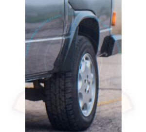 Schmutzfänger vorne rechts, Syncro, 10/1984-7/1992 (passt auf alle Modelle 5/1979-7/1992)