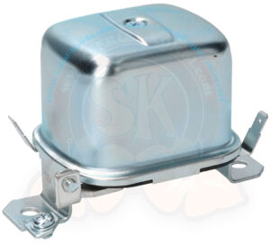 Voltage regulator 12 Volts with 30 ampers Dynamo, body-mounted, 8/1966-